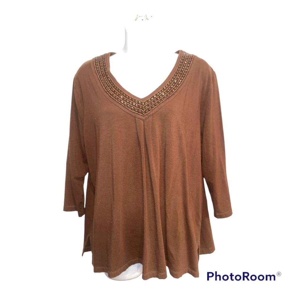 Talbots Tee shirt with embellishments. Size 1X. Brown v neck
